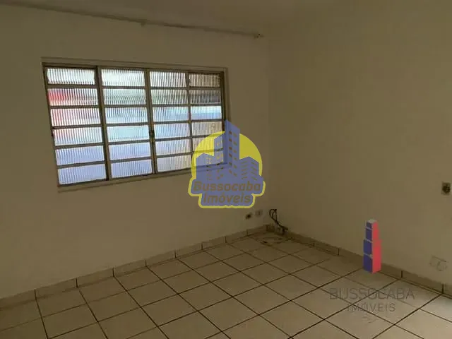 Sobrado com 297m² 3 quartos e 1 banheiro, à venda, no bairro Jardim D Abril em Osasco