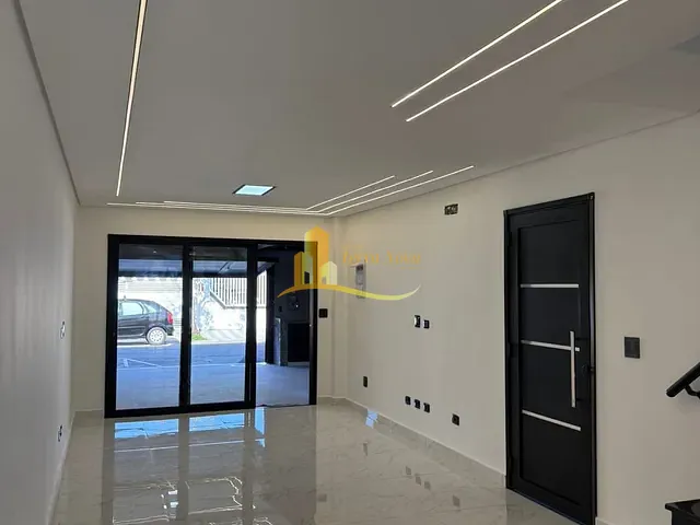 Sobrado 4 quartos e 4 banheiros, à venda, no bairro Boqueirão em Praia Grande