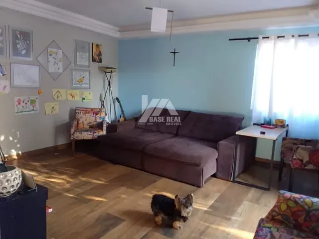 Sobrado com 455m² 3 quartos e 4 banheiros, à venda, no bairro Orfãs em Ponta Grossa