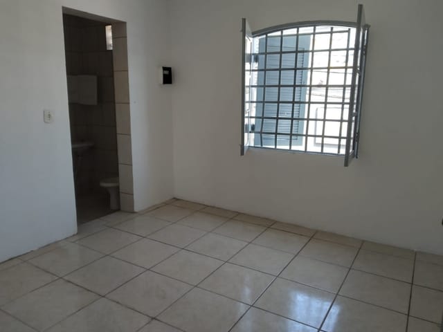 Sobrado 5 quartos e 5 banheiros, para alugar, no bairro Campestre em Santo André
