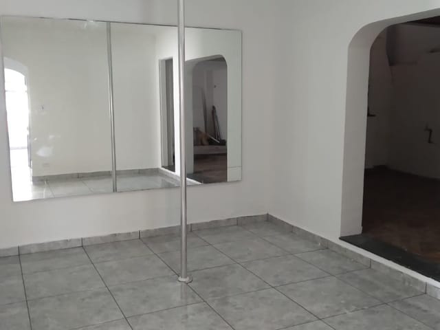 Sobrado 5 quartos e 5 banheiros, para alugar, no bairro Campestre em Santo André