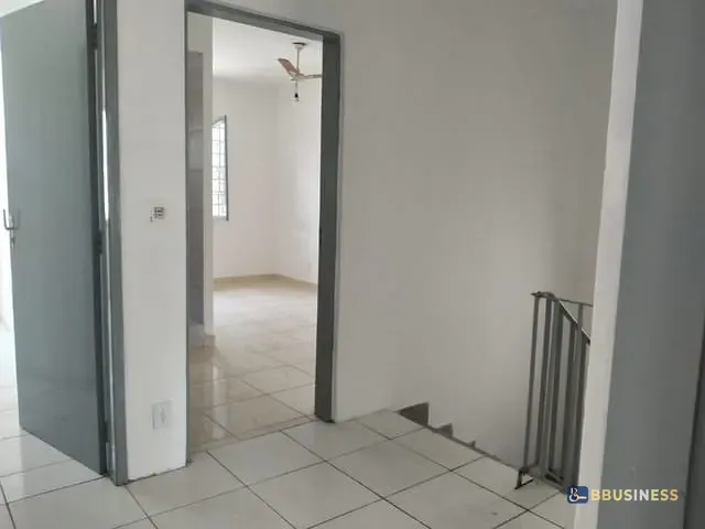 Sobrado 5 quartos e 5 banheiros, para alugar, no bairro Campestre em Santo André
