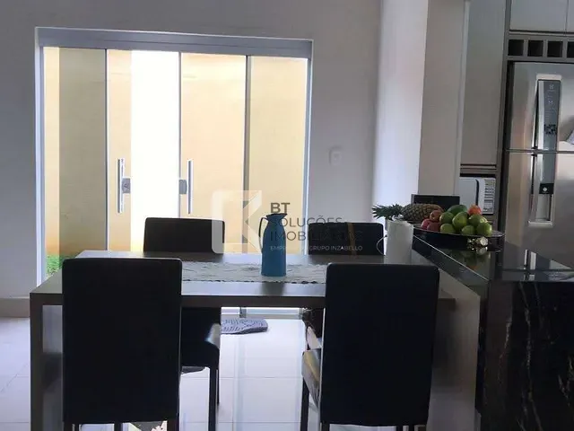 Sobrado com 402m² 3 quartos e 3 banheiros, à venda, no bairro Chácara Areal em Indaiatuba