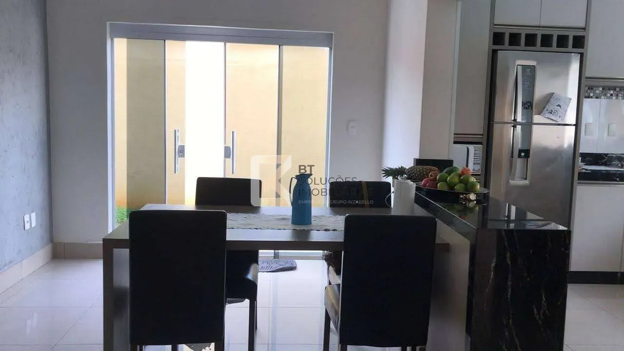 Sobrado, 3 quartos, 306 m² - Foto 3
