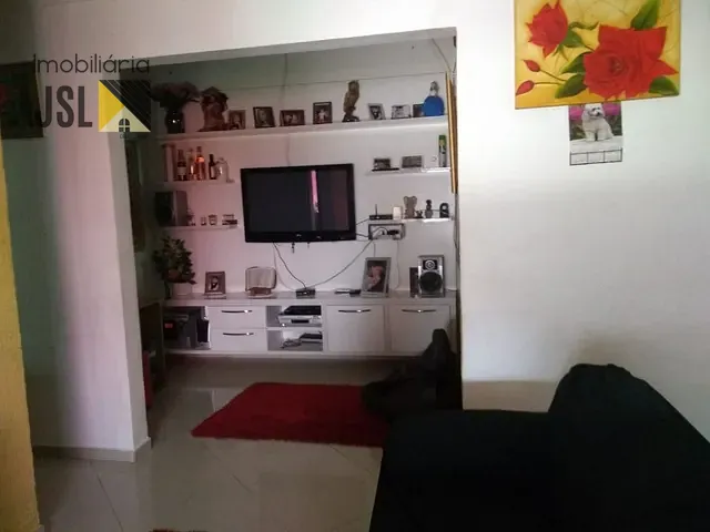 Sobrado com 175m² 2 quartos e 2 banheiros, à venda, no bairro Parque Residencial Maria Elmira em Caçapava