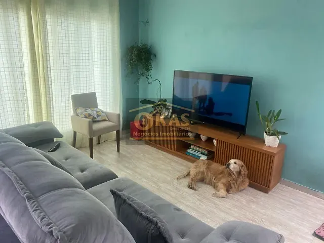 Sobrado com 250m² 3 quartos e 5 banheiros, à venda, no bairro Jardim Marcato em Suzano