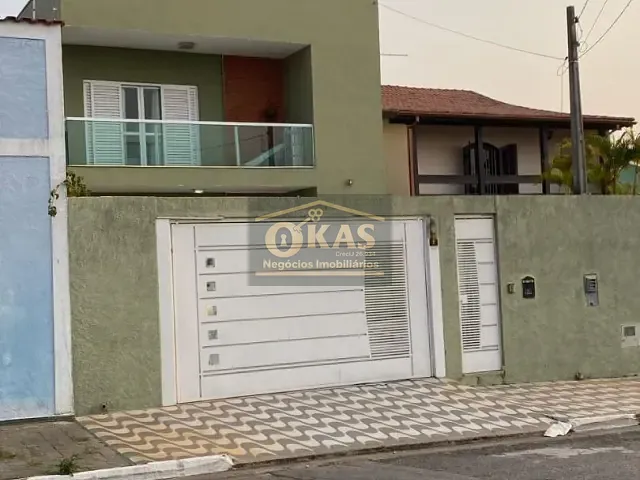 Sobrado com 250m² 3 quartos e 5 banheiros, à venda, no bairro Jardim Marcato em Suzano