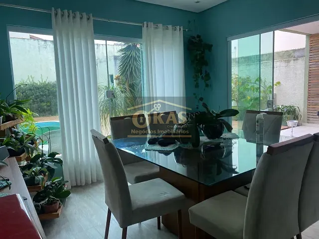 Sobrado com 250m² 3 quartos e 5 banheiros, à venda, no bairro Jardim Marcato em Suzano