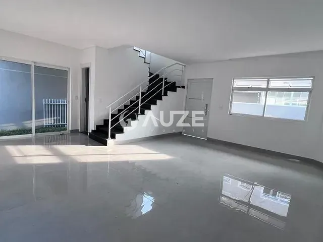 Sobrado com 123m² 3 quartos e 4 banheiros, à venda, no bairro Bairro Alto em Curitiba