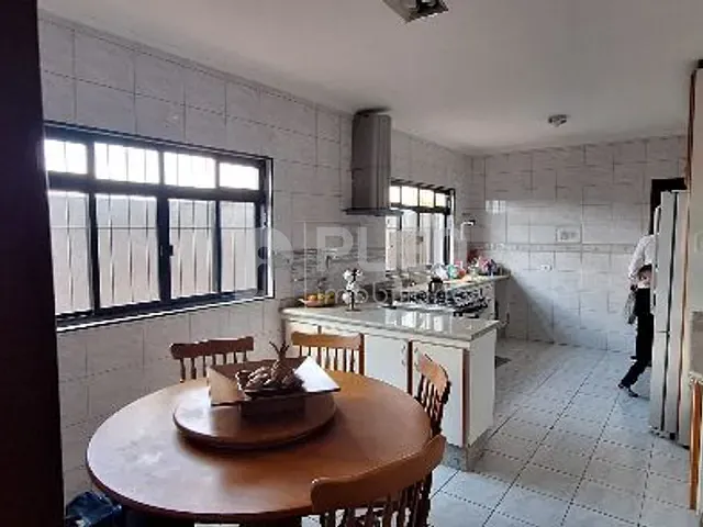 Sobrado 4 quartos e 6 banheiros, à venda, no bairro Vila Constança em São Paulo