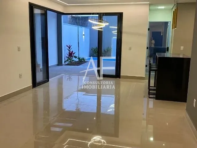 Sobrado com 175m² 3 quartos e 3 banheiros, à venda, no bairro Morada dos Nobres em Taubaté