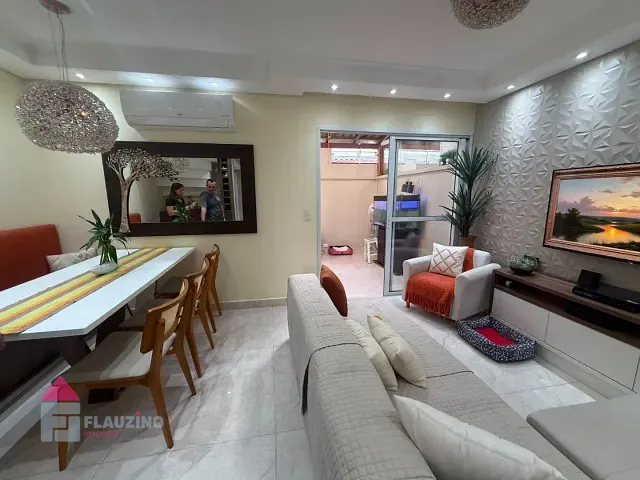 Sobrado com 158m² 3 quartos e 2 banheiros, à venda, no bairro Parque Munhoz em São Paulo