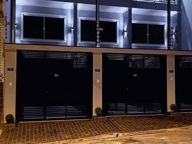 Sobrado com 158m² 3 quartos e 2 banheiros, à venda, no bairro Parque Vitória em São Paulo