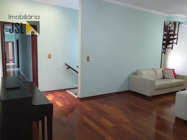 Sobrado com 264m² 3 quartos e 3 banheiros, à venda, no bairro Vera Cruz em Caçapava