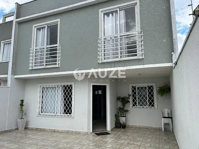 Sobrado com 109m² 3 quartos e 3 banheiros, à venda, no bairro Uberaba em Curitiba