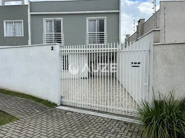 Sobrado com 109m² 3 quartos e 3 banheiros, à venda, no bairro Uberaba em Curitiba