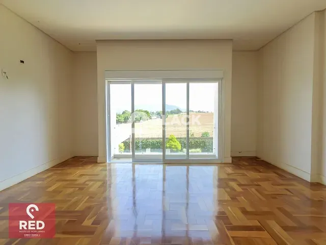 Sobrado com 1050m² 4 quartos e 6 banheiros, à venda ou para alugar, no bairro Lago Azul Condomínio e Golfe Clube em Araçoiaba da Serra