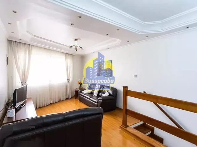 Sobrado com 125m², à venda, no bairro Vila Yolanda em Osasco
