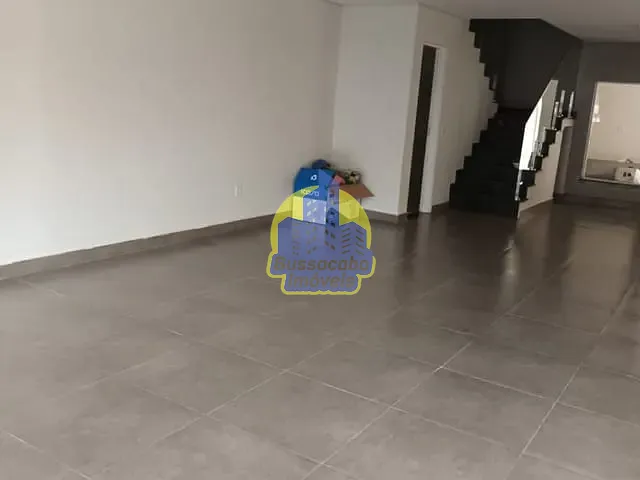 Sobrado com 250m² 3 quartos e 1 banheiro, à venda, no bairro Vila Yolanda em Osasco