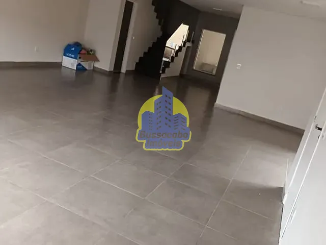 Sobrado com 250m² 3 quartos e 1 banheiro, à venda, no bairro Vila Yolanda em Osasco