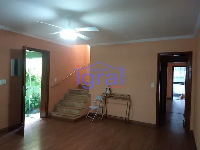 Sobrado com 202m² 3 quartos e 3 banheiros, à venda, no bairro Jardim Oriental em São Paulo