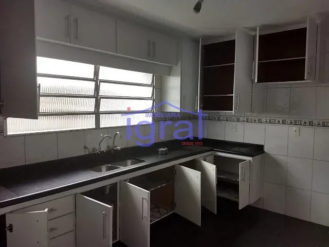 Sobrado com 202m² 3 quartos e 3 banheiros, à venda, no bairro Jardim Oriental em São Paulo