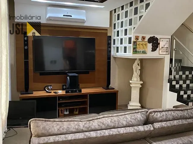 Sobrado com 150m² 2 quartos e 3 banheiros, à venda, no bairro Vila Paraíso em Caçapava