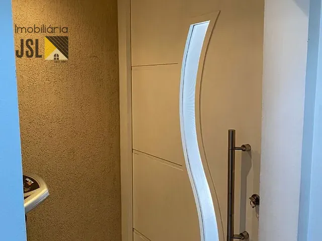 Sobrado com 150m² 2 quartos e 3 banheiros, à venda, no bairro Vila Paraíso em Caçapava