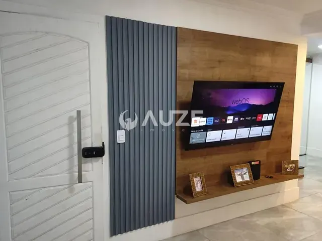 Sobrado com 104m² 3 quartos e 2 banheiros, à venda, no bairro Afonso Pena em São José Dos Pinhais
