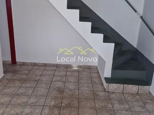 Sobrado 2 quartos e 2 banheiros, para alugar, no bairro Jardim Divinolândia em Guarulhos