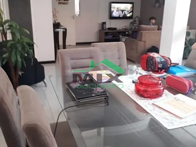 Casa com 280m² 3 quartos e 3 banheiros, à venda, no bairro Taboão em São Bernardo do Campo