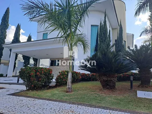 Sobrado com 765m² 6 quartos e 7 banheiros, para alugar, no bairro Residencial Alphaville Flamboyant em Goiânia