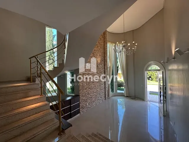 Sobrado com 765m² 6 quartos e 7 banheiros, para alugar, no bairro Residencial Alphaville Flamboyant em Goiânia