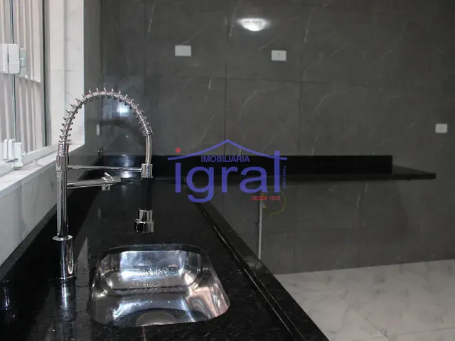 Sobrado com 130m² 3 quartos e 3 banheiros, à venda, no bairro Jardim Lourdes (Zona Sul) em São Paulo