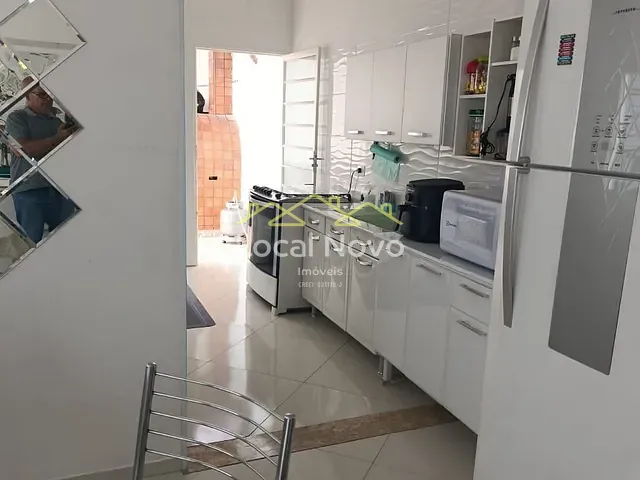 Sobrado com 220m² 3 quartos e 3 banheiros, à venda, no bairro Jardim Rosa de Franca em Guarulhos
