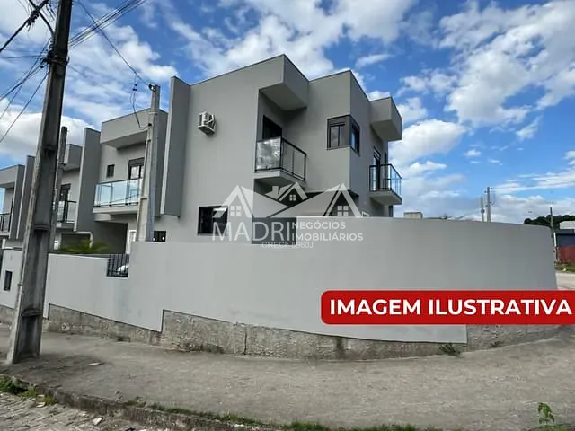 Sobrado 3 quartos e 1 banheiro, à venda, no bairro Sertão do Maruim em São José