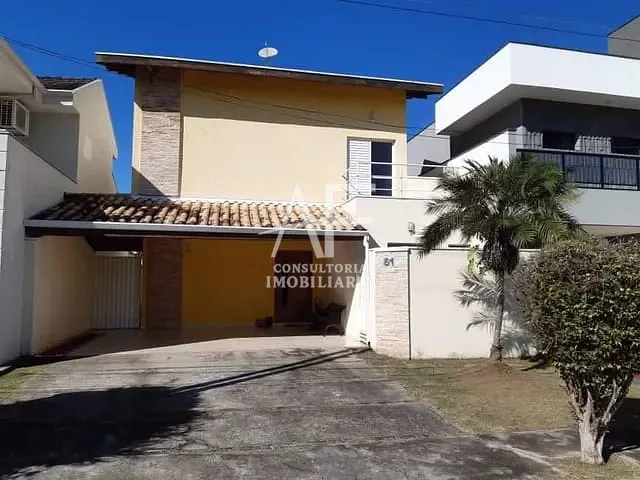 Sobrado com 300m² 3 quartos e 5 banheiros, à venda, no bairro Parque Vera Cruz em Tremembé