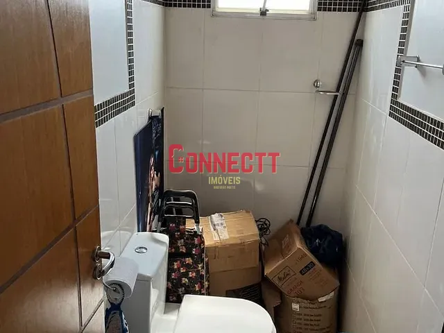 Sobrado com 200m² 3 quartos e 4 banheiros, à venda, no bairro Engenheiro Carlos de Lacerda Chaves em Ribeirão Preto