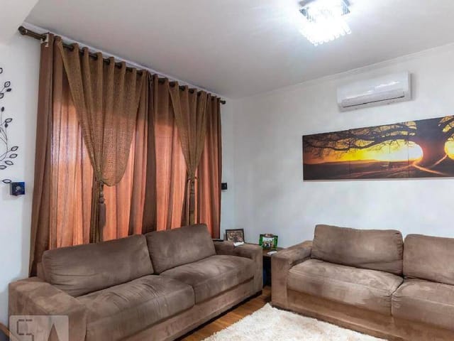 Sobrado 3 quartos e 4 banheiros, à venda, no bairro Jardim São Carlos (Zona Leste) em São Paulo