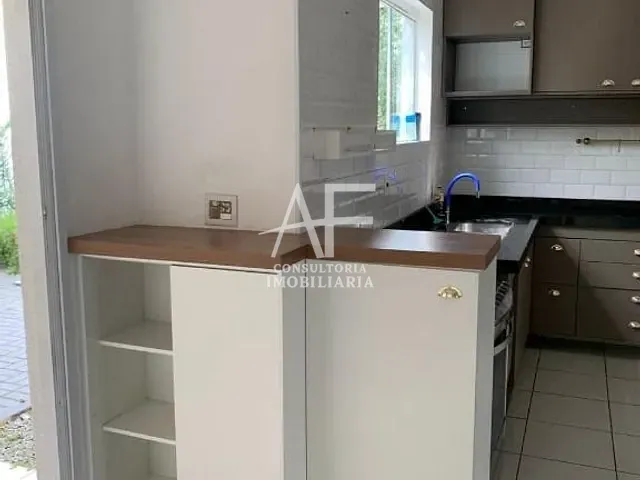 Sobrado com 210m², à venda, no bairro Condomínio Veredas em Taubaté