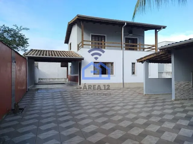 Sobrado com 386m² 3 quartos e 2 banheiros, à venda, no bairro Pontal de Santa Marina em Caraguatatuba