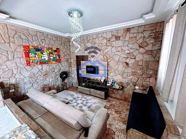 Sobrado com 386m² 3 quartos e 2 banheiros, à venda, no bairro Pontal de Santa Marina em Caraguatatuba