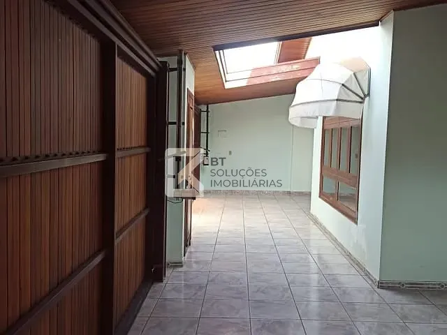 Sobrado com 275m² 6 quartos e 4 banheiros, à venda ou para alugar, no bairro Parque Boa Esperança em Indaiatuba
