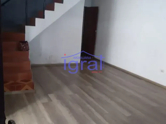 Sobrado com 200m² 4 quartos e 5 banheiros, à venda, no bairro Americanópolis em São Paulo