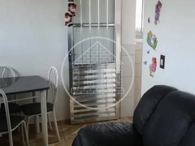 Sobrado com 300m² 3 quartos e 2 banheiros, à venda, no bairro Jardim Beatriz em São Paulo