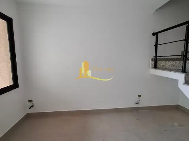 Sobrado 2 quartos e 2 banheiros, à venda, no bairro Itaquera em São Paulo