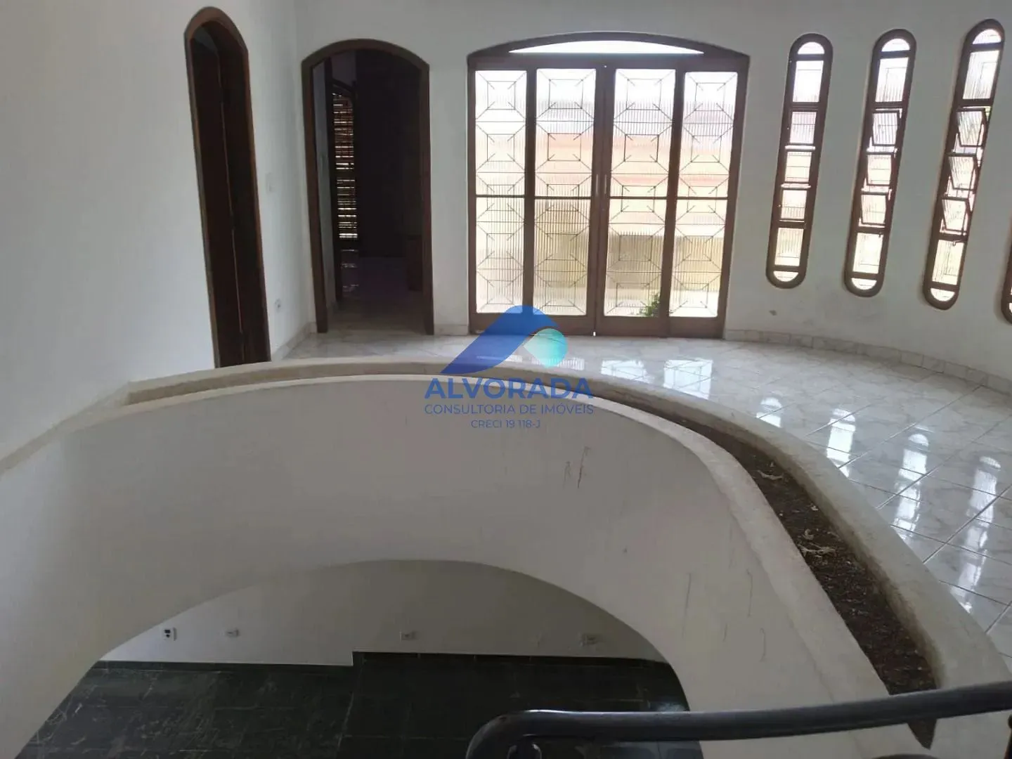 Sobrado, 4 quartos, 289 m² - Foto 2