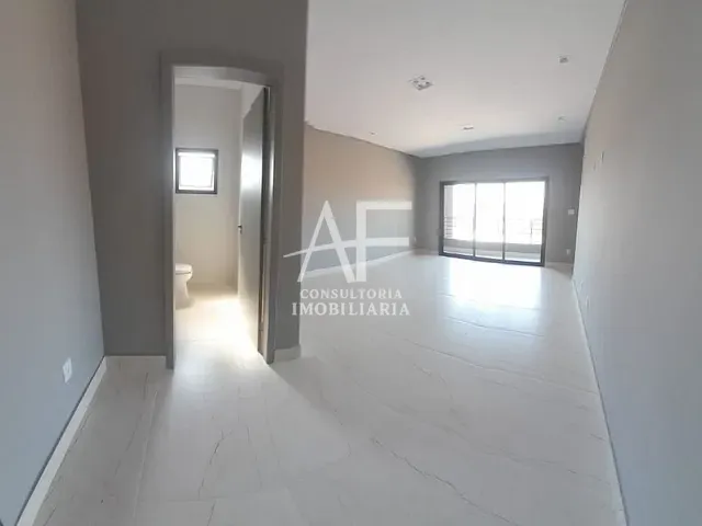 Sobrado com 300m², à venda, no bairro Condominio Cataguá Way em Taubaté