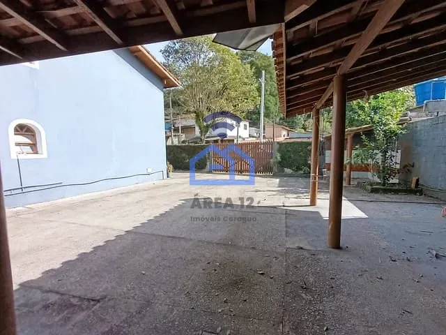 Sobrado com 299m² 4 quartos e 2 banheiros, à venda, no bairro Capricórnio III em Caraguatatuba