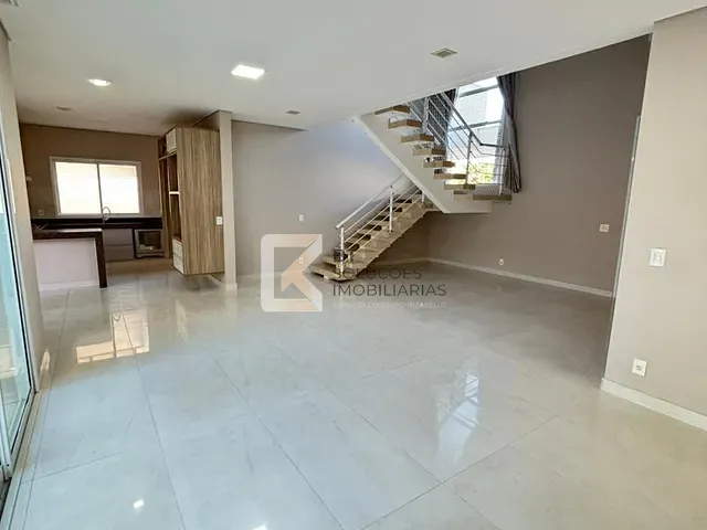 Sobrado com 370m² 3 quartos e 4 banheiros, à venda, no bairro Jardim Residencial Maria Dulce em Indaiatuba